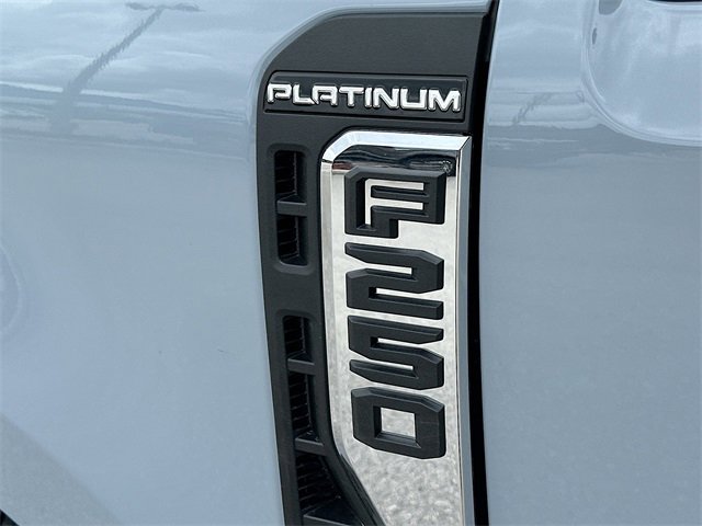 New 2026 Ford F250 4x4 Crew Cab Super Duty image 19