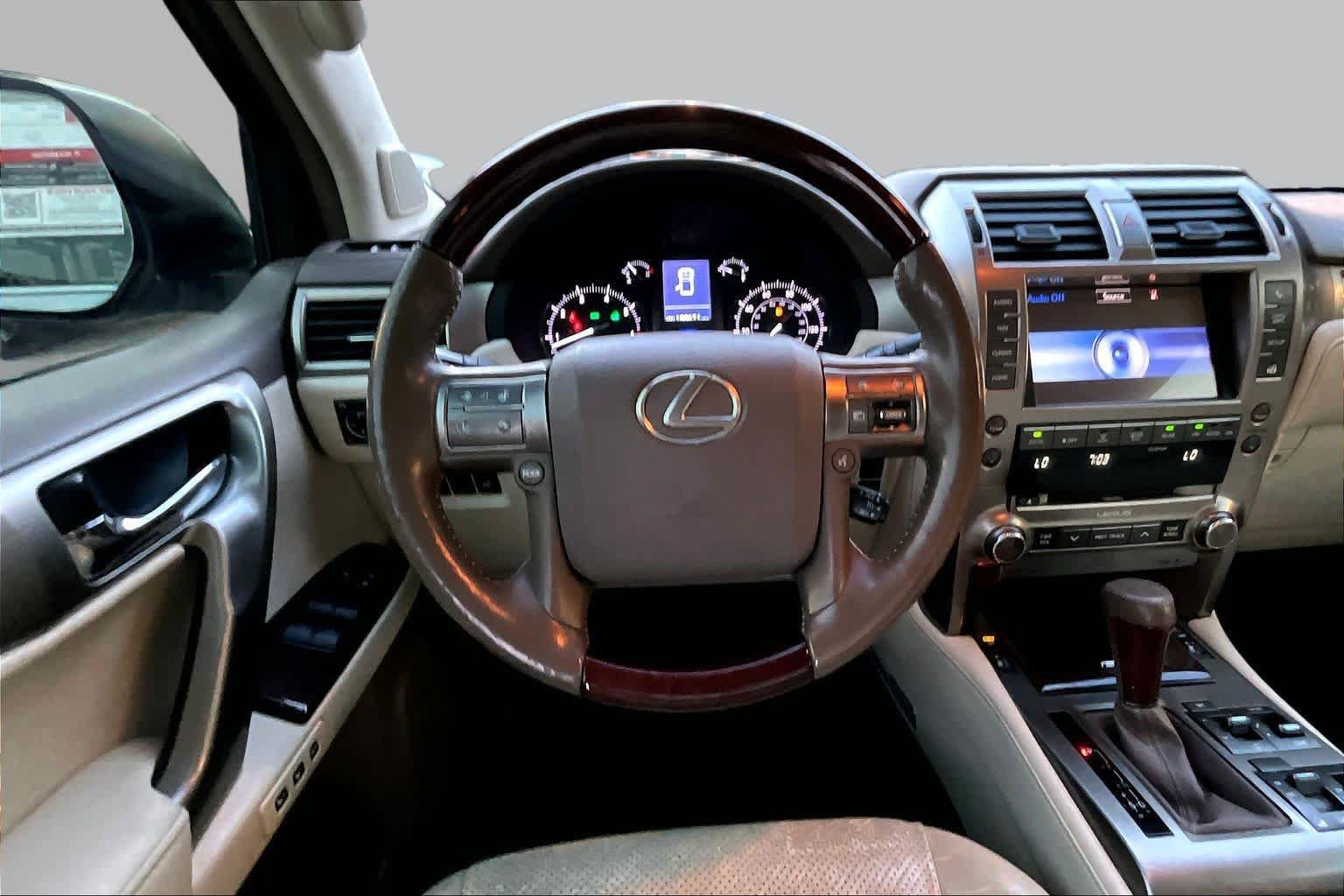 Used 2014 Lexus GX 460 Luxury AWD/4WD image 5