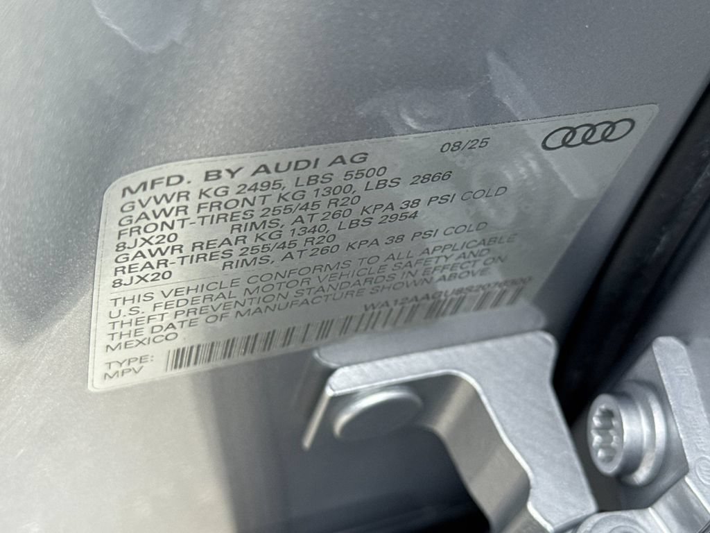 Used 2025 Audi Q5 Premium w/ Premium Plus AWD/4WD image 40