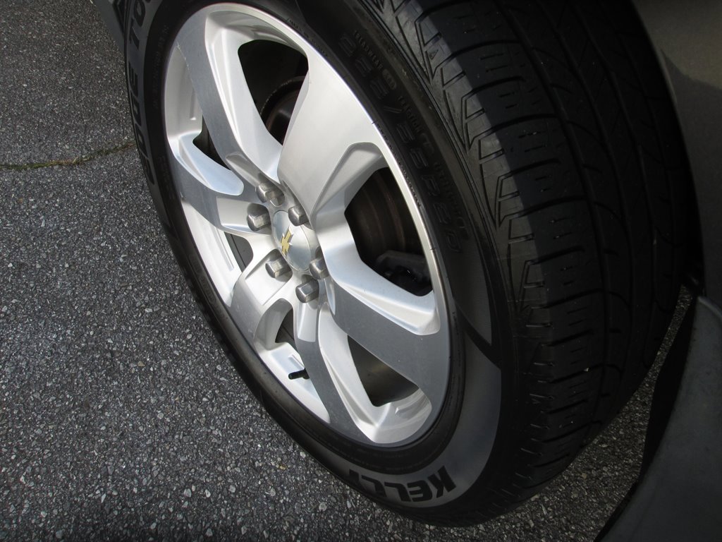 Used 2017 Chevrolet Traverse Premier AWD/4WD image 8