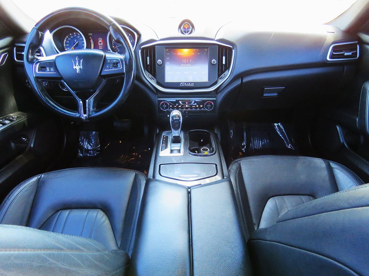 Used 2014 Maserati Ghibli RWD image 26