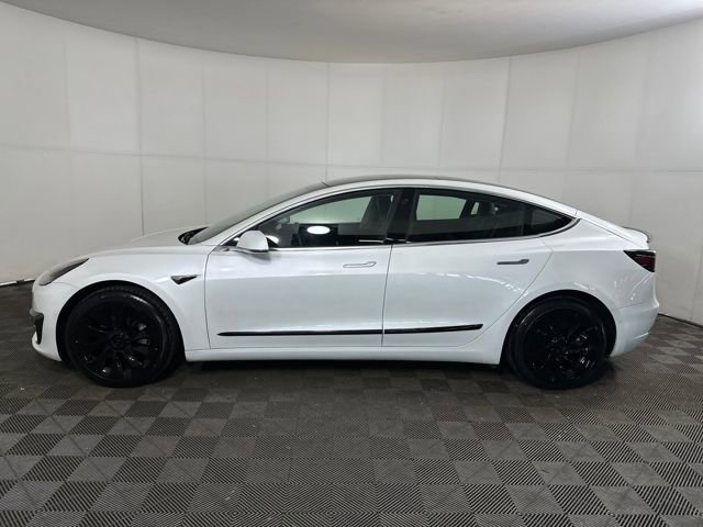 Used 2019 Tesla Model 3 Performance image 6