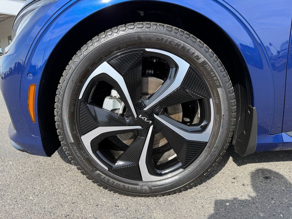 Certified 2023 Kia EV6 GT-Line AWD/4WD image 9