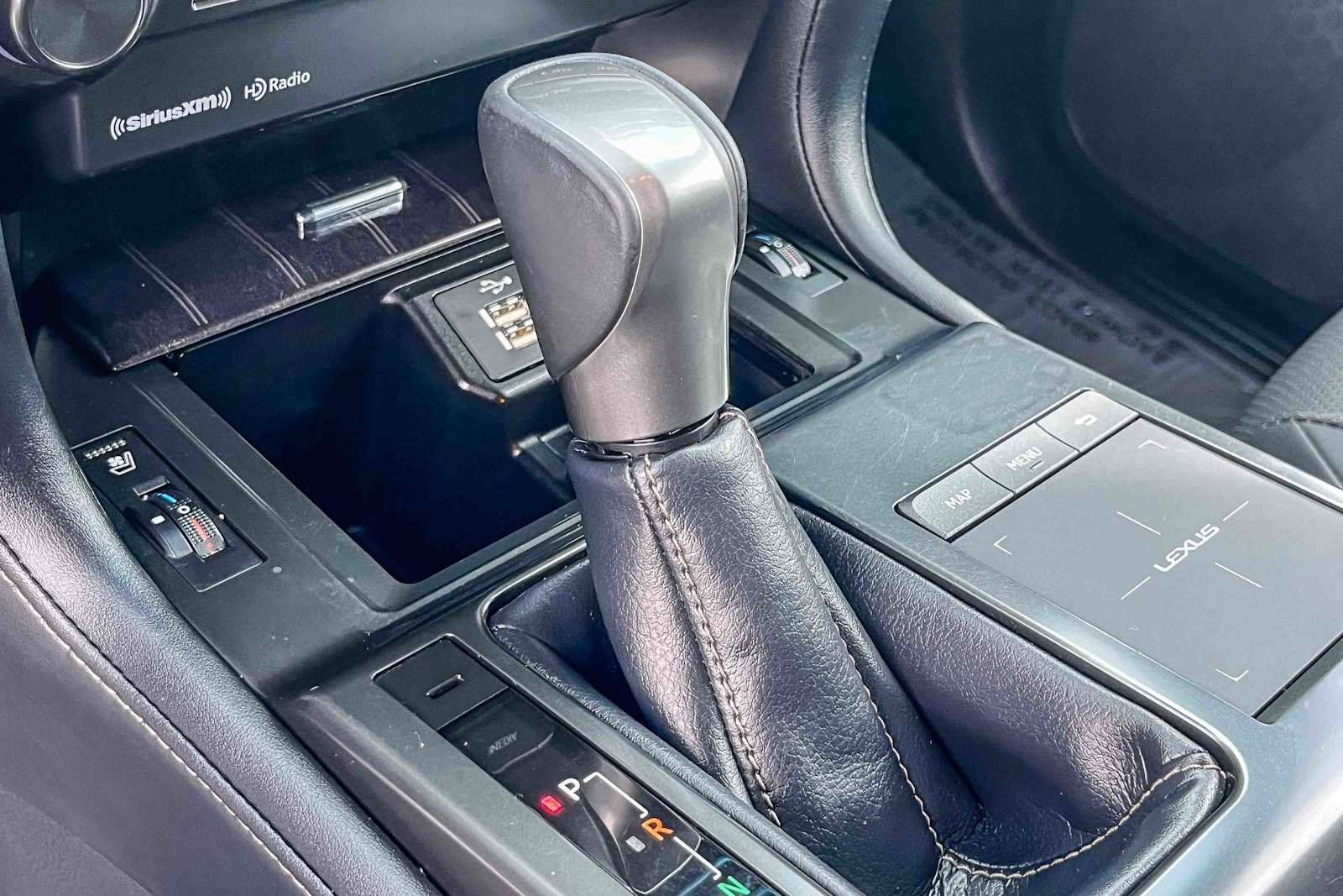 Certified 2022 Lexus GX 460 Premium w/ Premium Package image 19