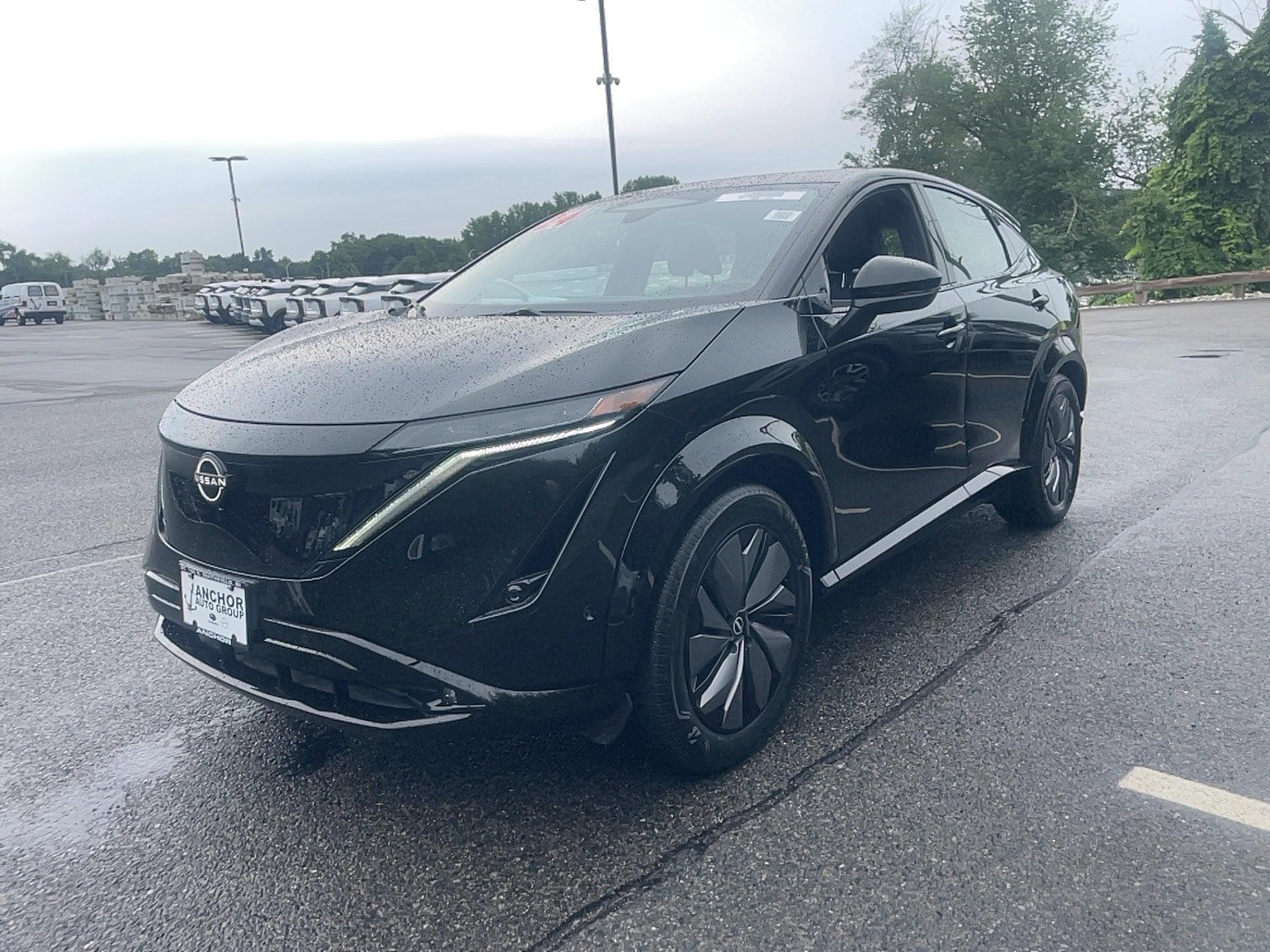 Used 2024 Nissan Ariya AWD image 3
