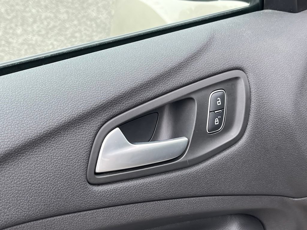 Used 2018 Ford Escape SEL FWD image 19