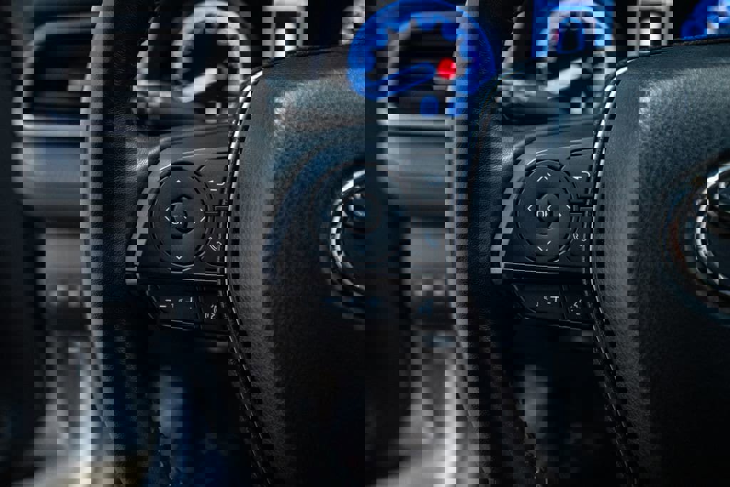 Used 2024 Toyota Camry SE image 18