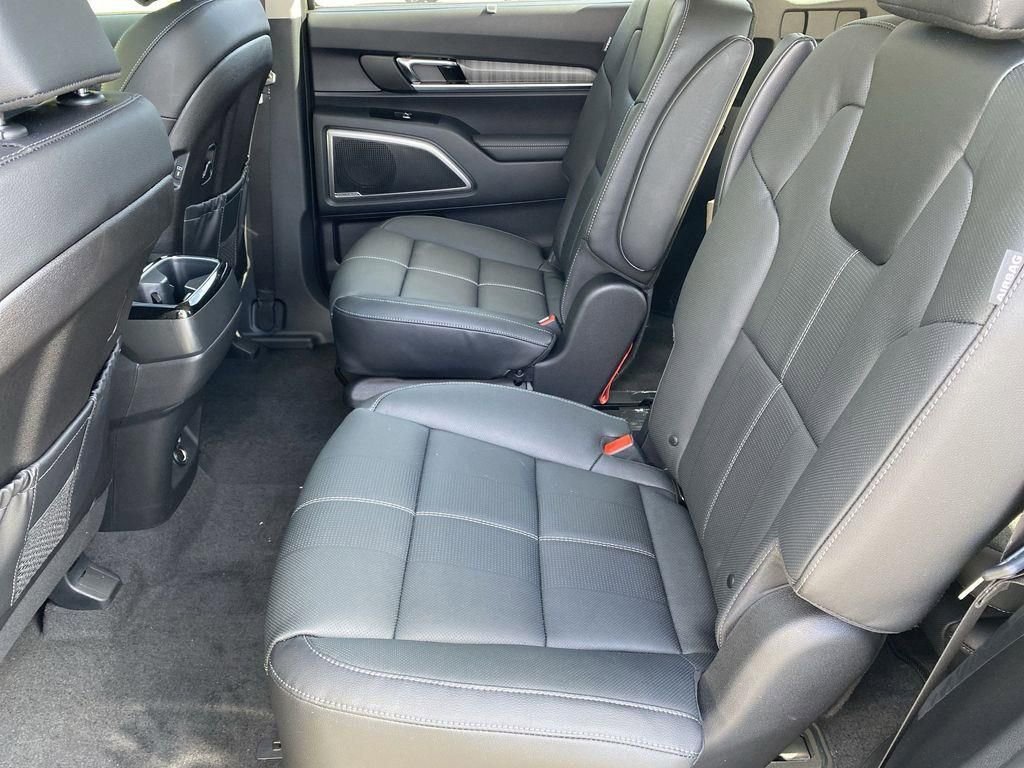 New 2025 Kia Telluride EX w/ EX Captain's Chair Package image 26
