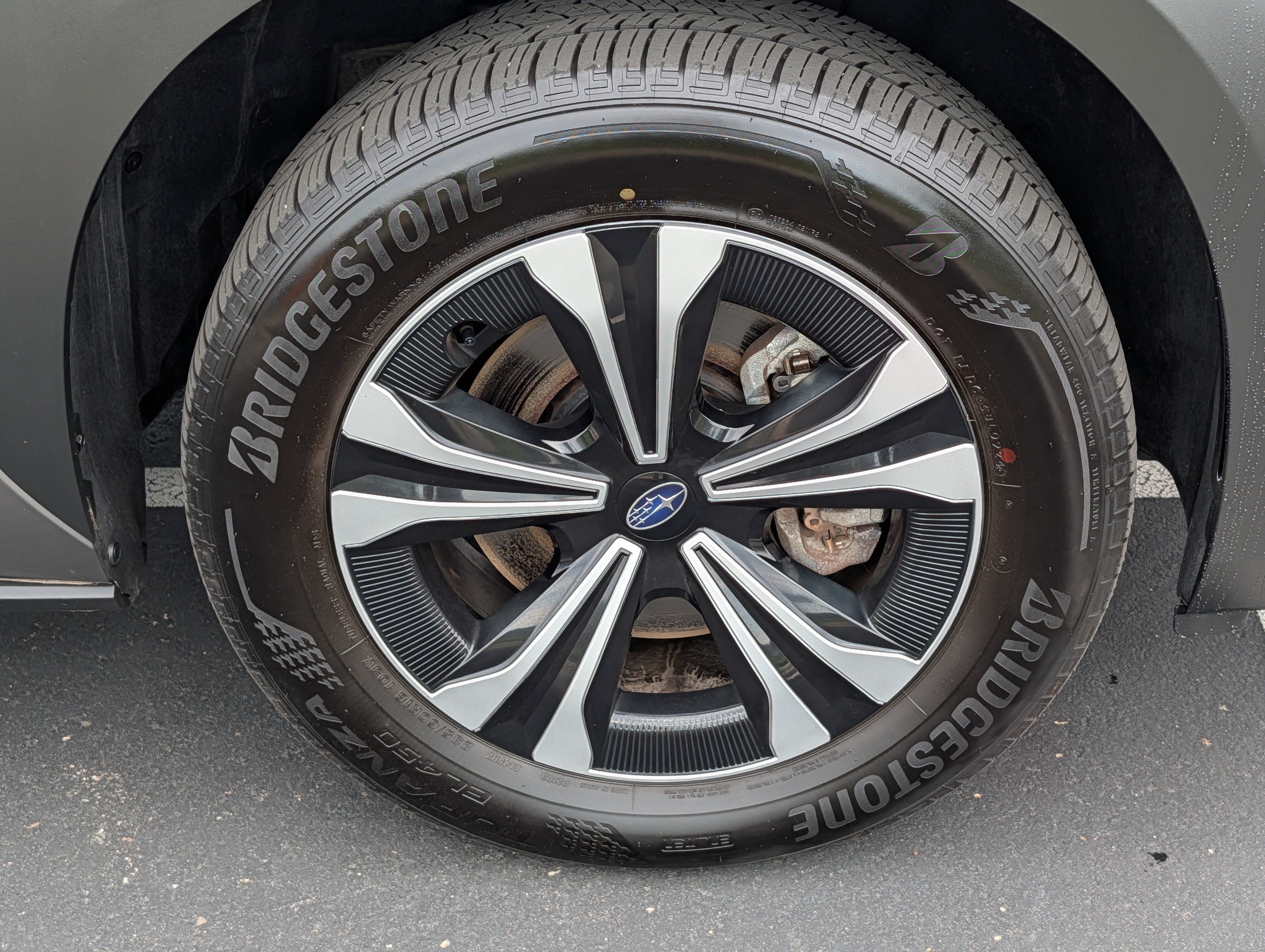 Used 2024 Subaru Solterra AWD/4WD image 15