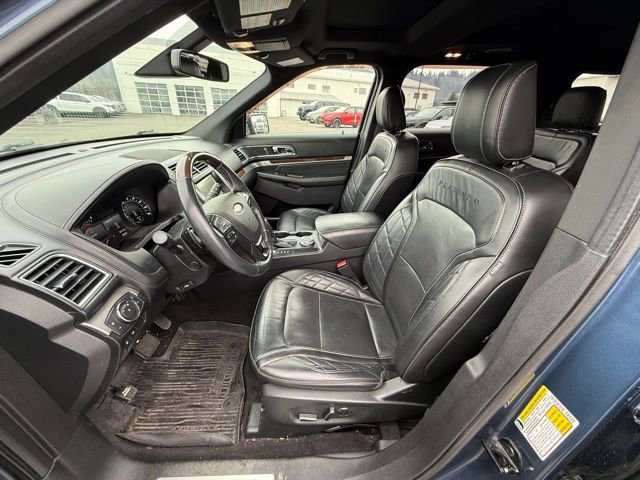 Used 2018 Ford Explorer Platinum image 13