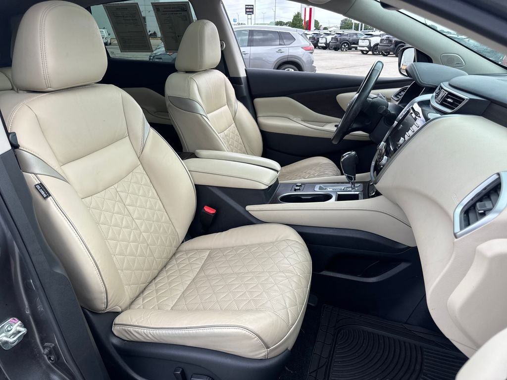 Used 2020 Nissan Murano Platinum FWD image 12
