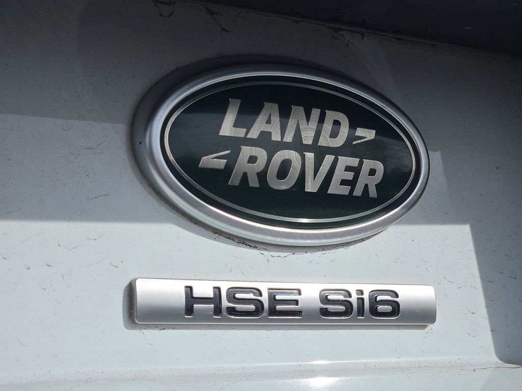 Used 2019 Land Rover Discovery HSE image 29