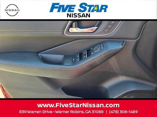 Used 2021 Nissan Rogue SL w/ Premium Package image 30