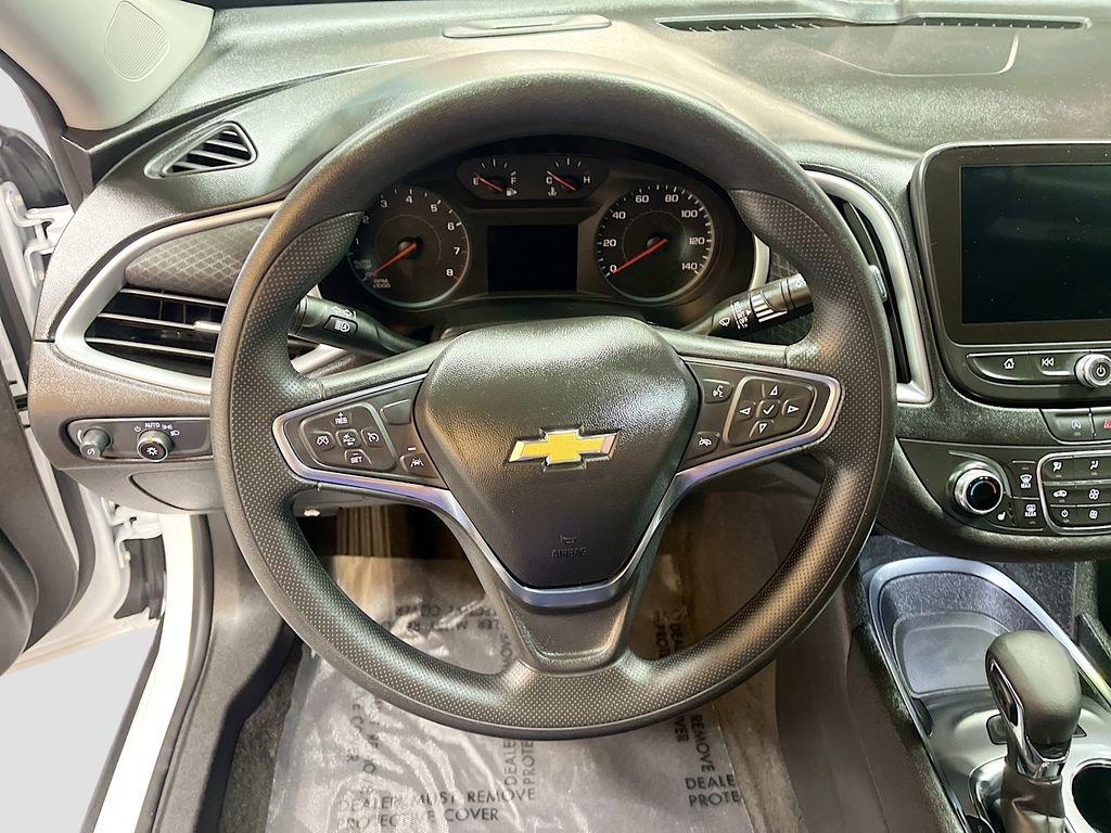 Used 2024 Chevrolet Malibu LT image 11
