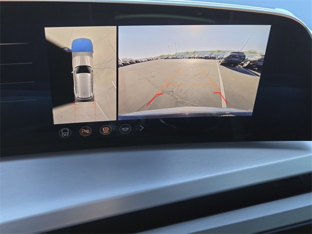 New 2026 Cadillac Vistiq Premium Luxury w/ LPO, Floor Liner Package image 26