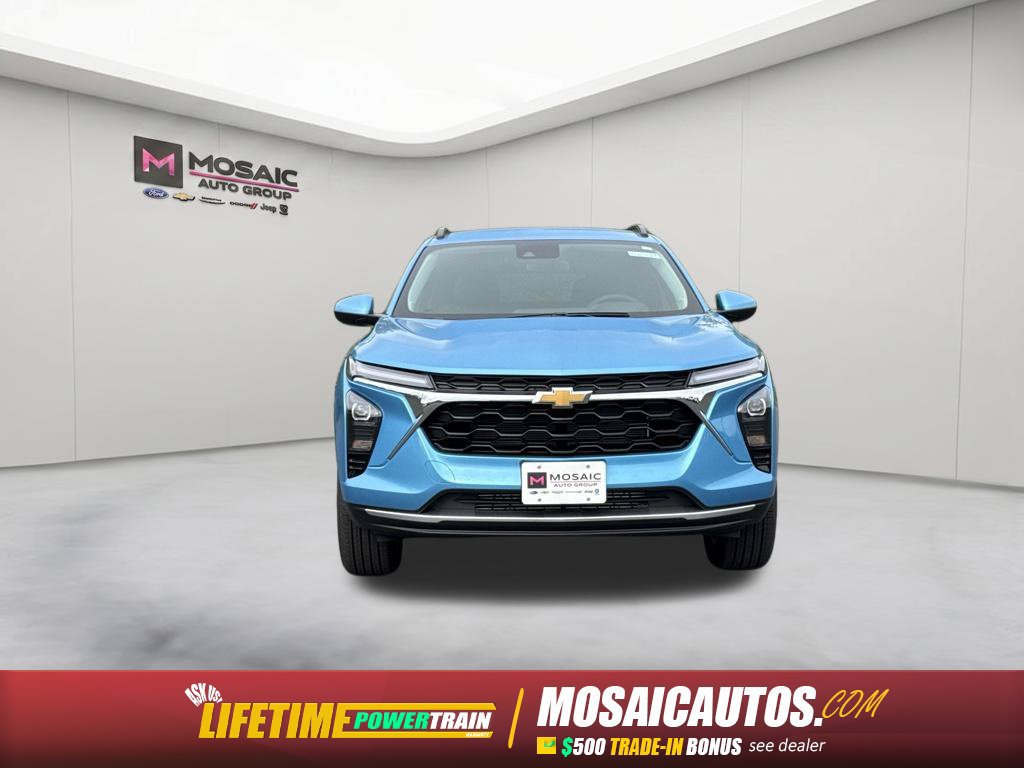 New 2026 Chevrolet Trax LT w/ Driver Confidence Package FWD image 2