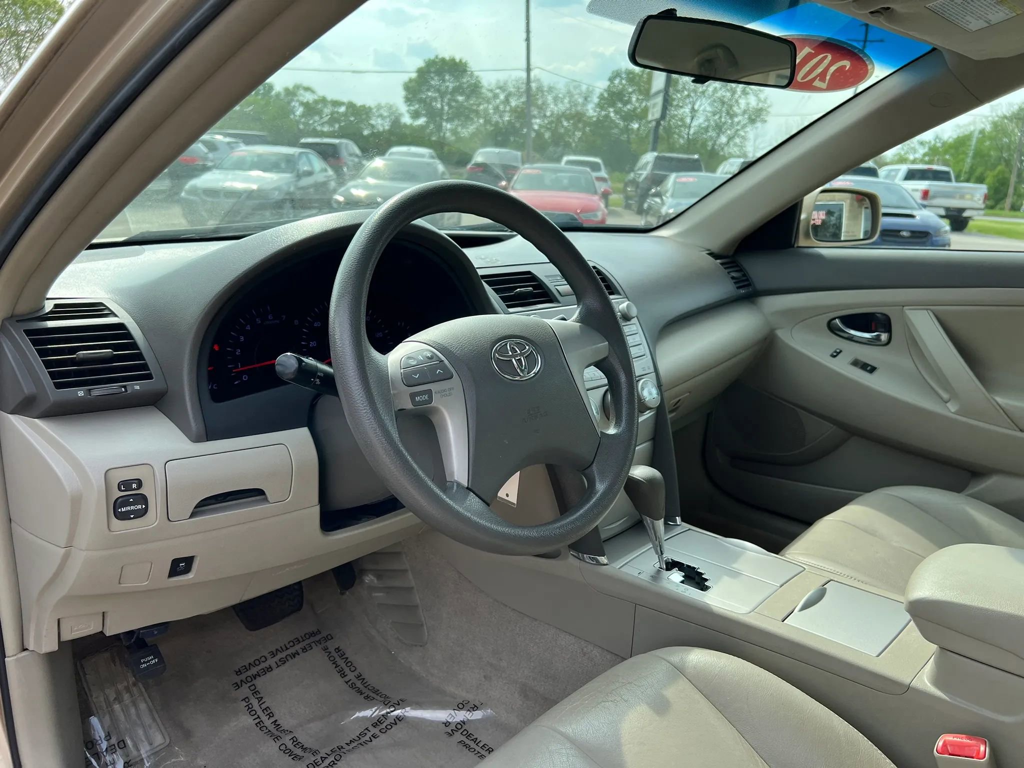 Used 2010 Toyota Camry FWD image 10