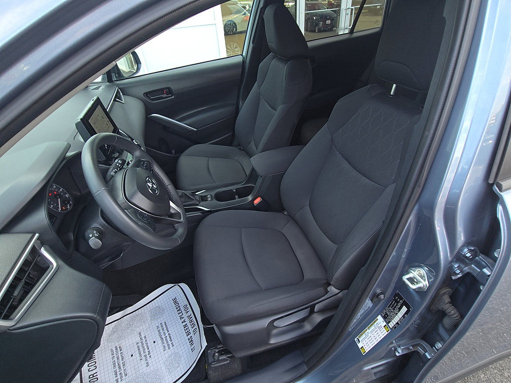 Certified 2024 Toyota Corolla Cross LE AWD/4WD image 19