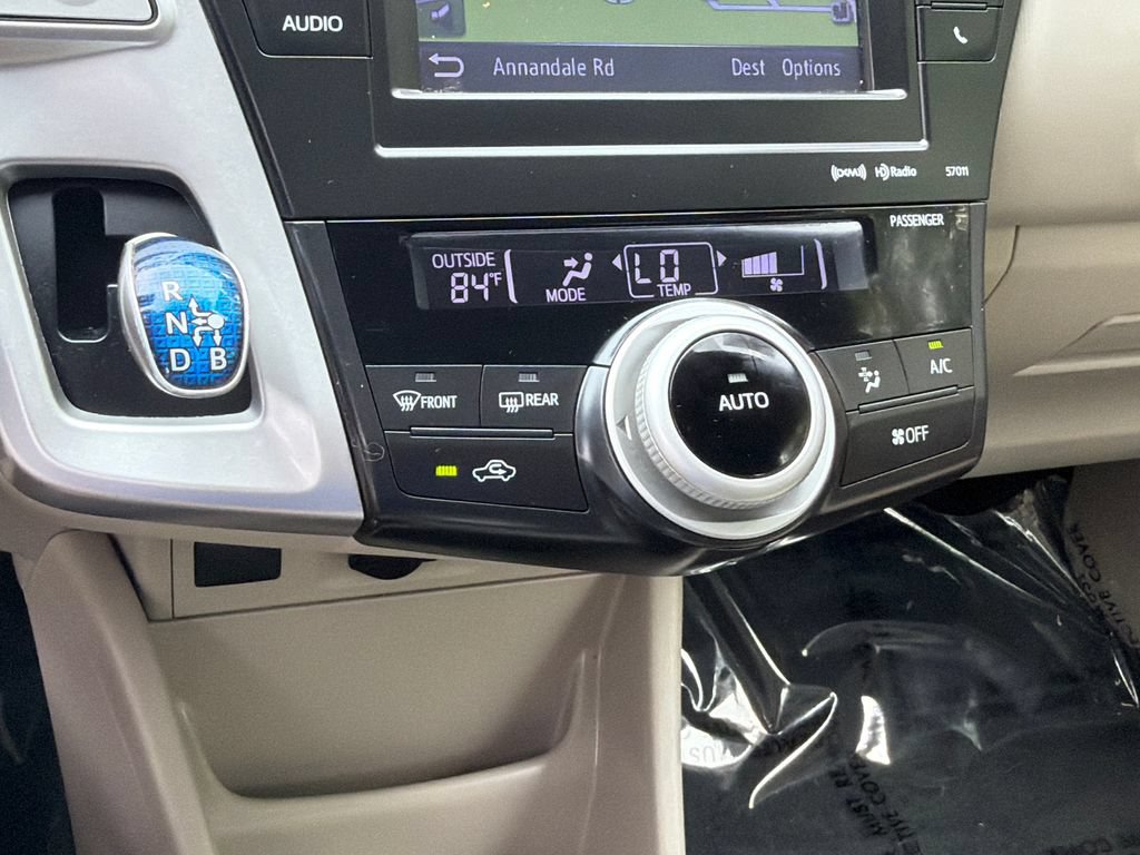 Used 2013 Toyota Prius V Three FWD image 22