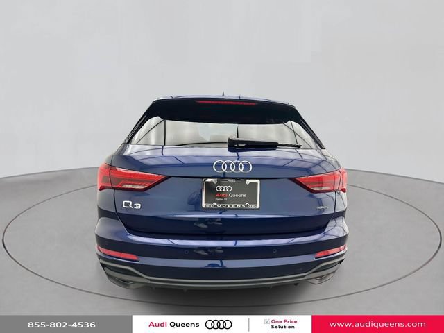 Certified 2023 Audi Q3 2.0T Premium Plus w/ Premium Plus Package AWD/4WD image 3