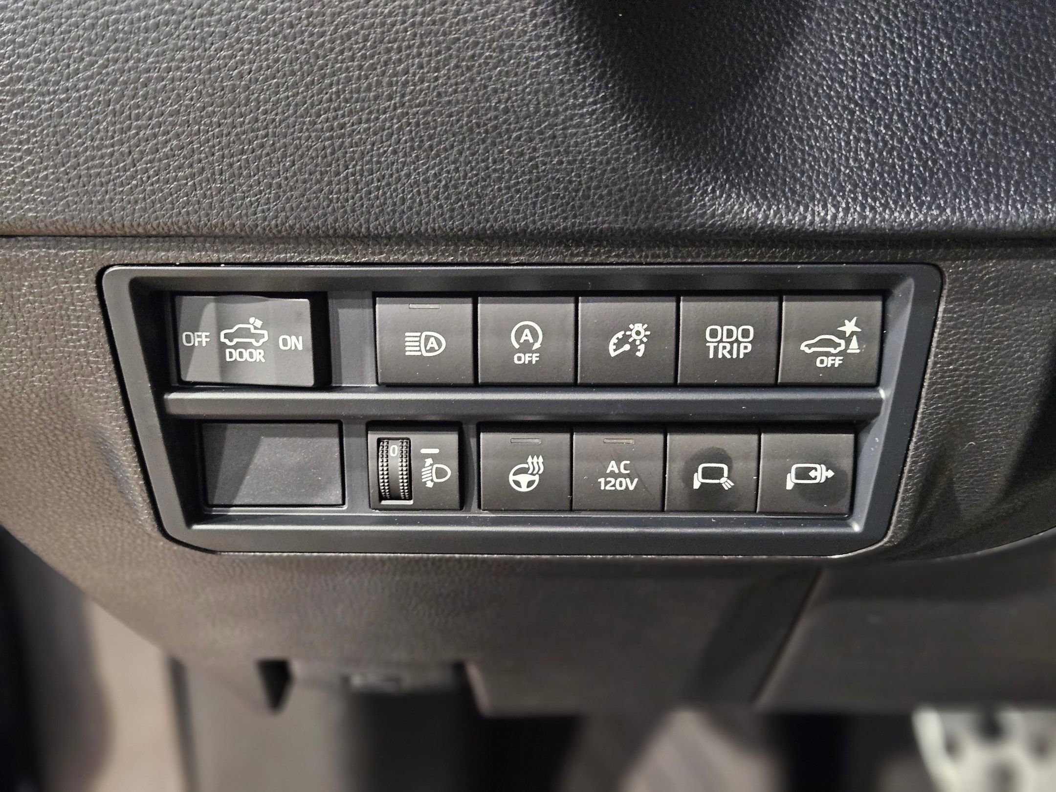 New 2026 Toyota Tundra SR5 image 12