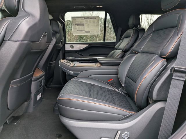 New 2026 Lincoln Navigator Black Label image 13