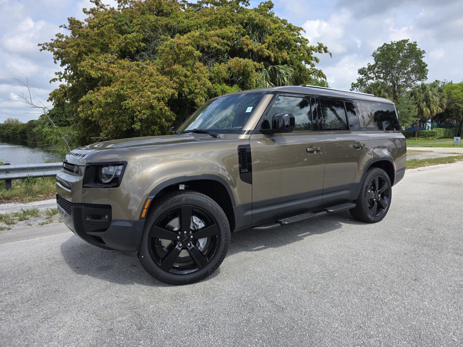 New 2026 Land Rover Defender 130 S