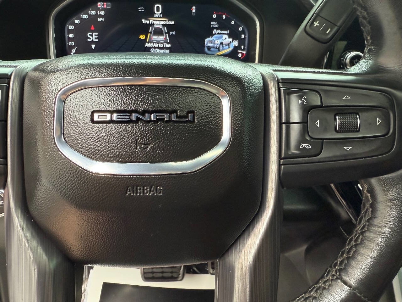 Used 2024 GMC Sierra 3500 Denali Ultimate image 27