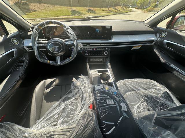 New 2025 Hyundai Sonata Limited image 22