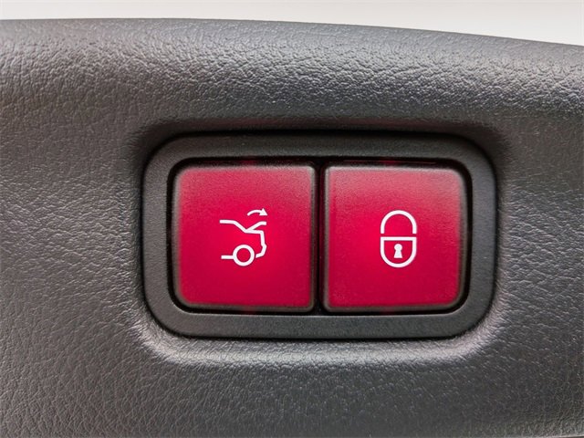 Used 2023 Mercedes-Benz C 300 4MATIC Sedan image 27