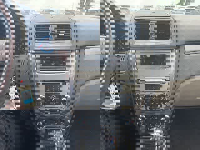 Used 2011 Ford Fusion SEL w/ 301A Rapid Spec Order Code FWD image 18