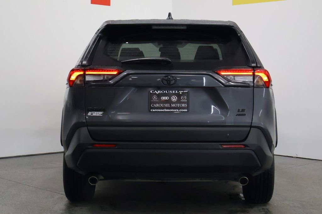Used 2023 Toyota RAV4 LE image 11