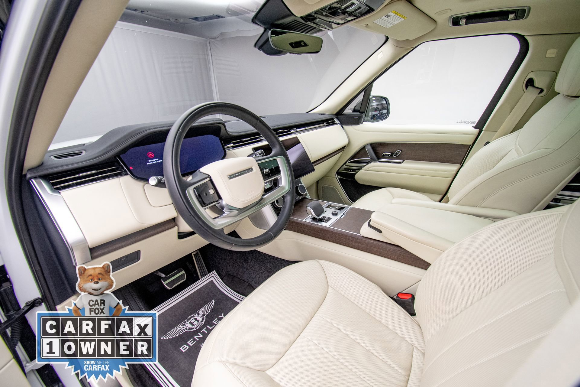 Used 2023 Land Rover Range Rover SE AWD/4WD image 10