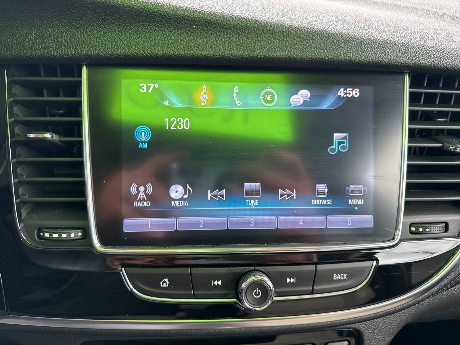 Used 2017 Buick Encore Premium w/ Experience Buick Package image 28