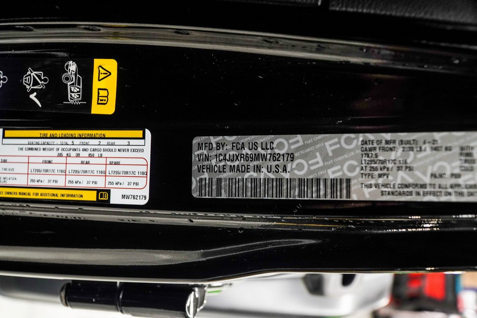 Used 2021 Jeep Wrangler Unlimited Rubicon 4xe w/ Cold Weather Group AWD/4WD image 41
