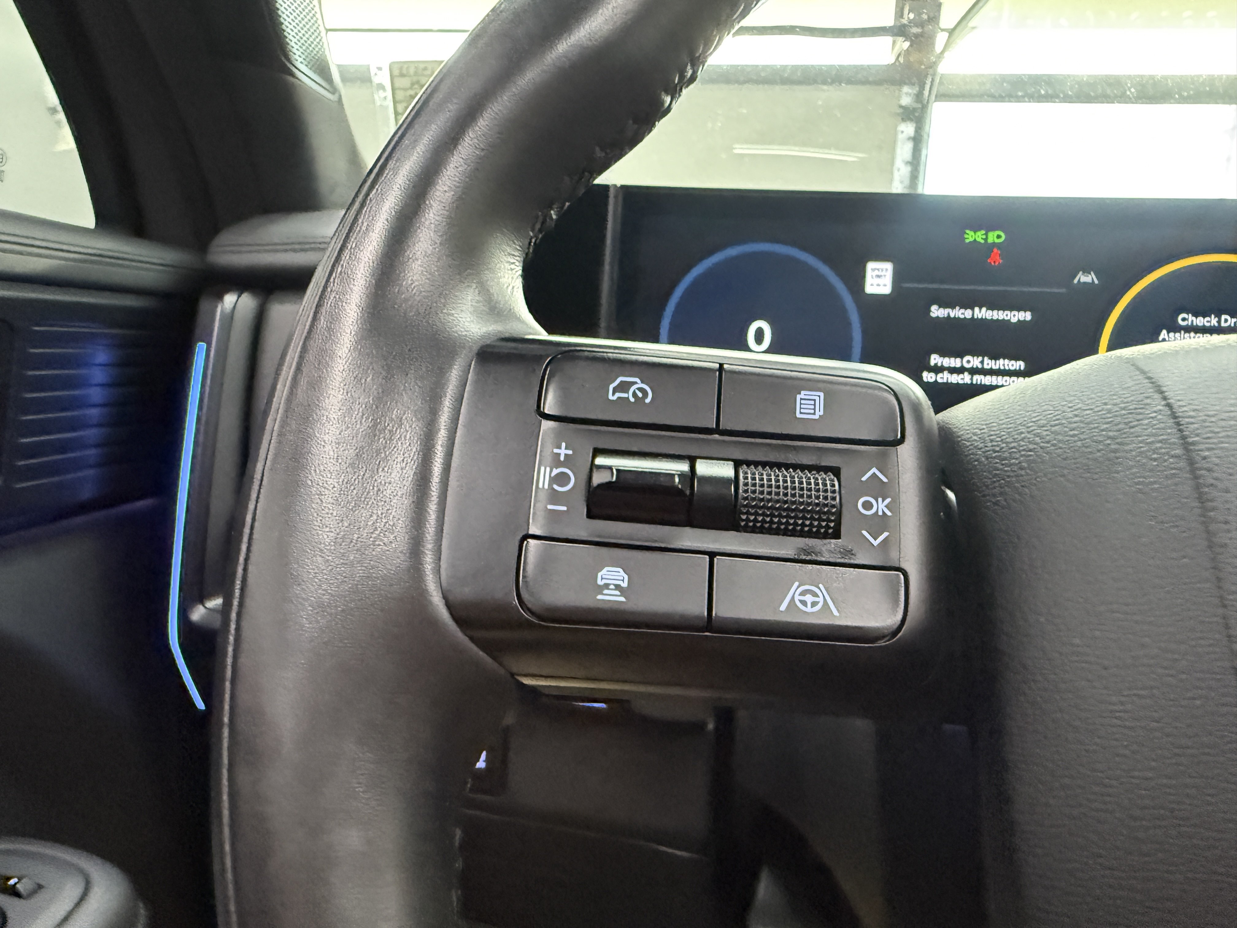 Used 2024 Hyundai Santa Fe Calligraphy AWD/4WD image 16