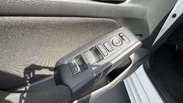 Used 2025 Honda Civic Sport image 19