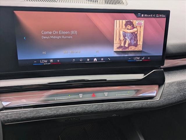 Used 2026 BMW i5 eDrive40 w/ M Sport Package RWD image 15