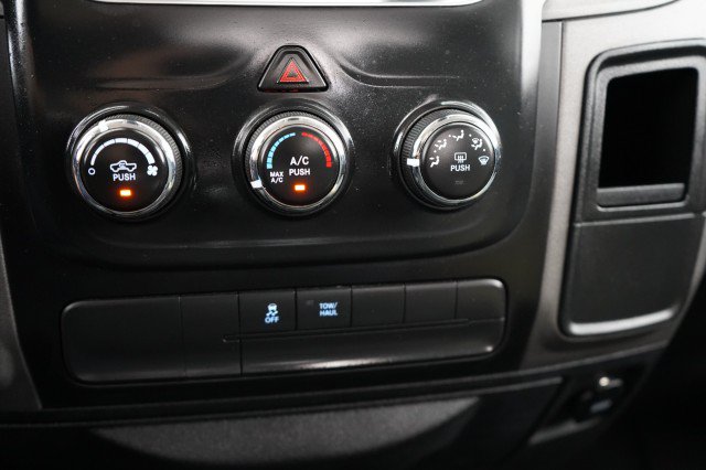 Used 2015 RAM 1500 Express AWD/4WD image 32