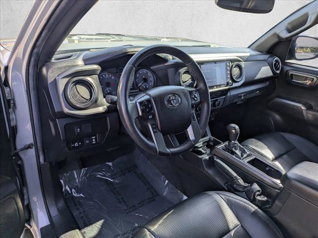 Used 2021 Toyota Tacoma TRD Off-Road w/ TRD Premium Off Road Package AWD/4WD image 10