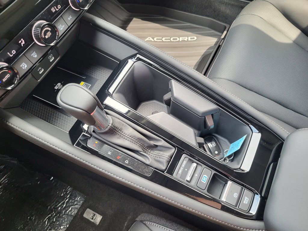 New 2025 Honda Accord Touring image 15