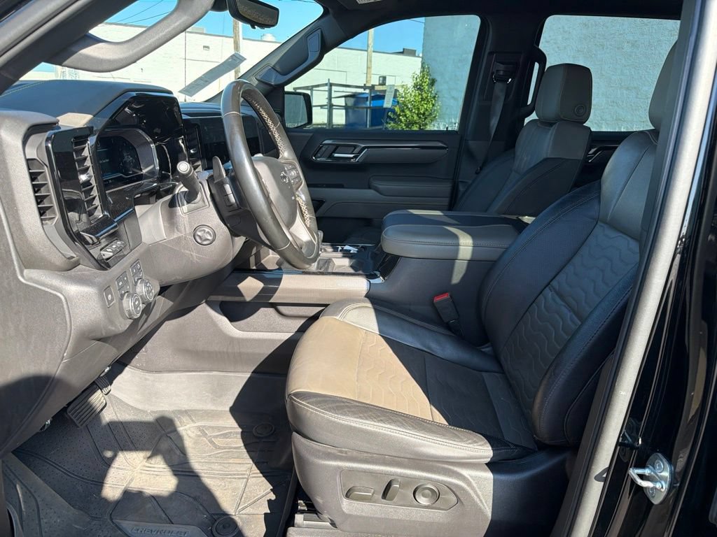 Used 2023 Chevrolet Silverado 1500 ZR2 w/ Technology Package AWD/4WD image 20