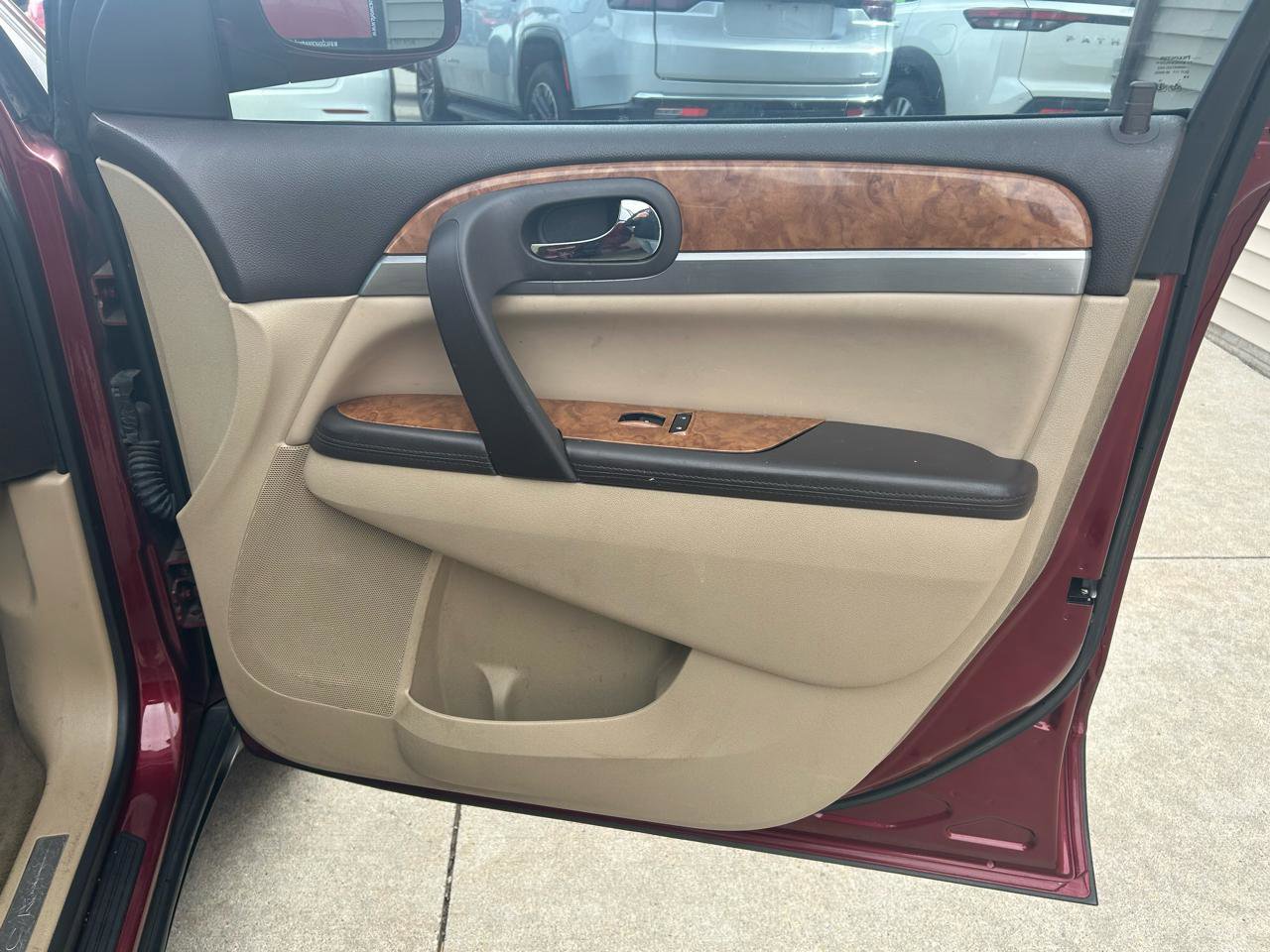 Used 2011 Buick Enclave CXL w/ Trailering Provision Package image 17