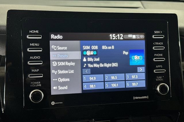 Used 2022 Toyota Camry SE image 21