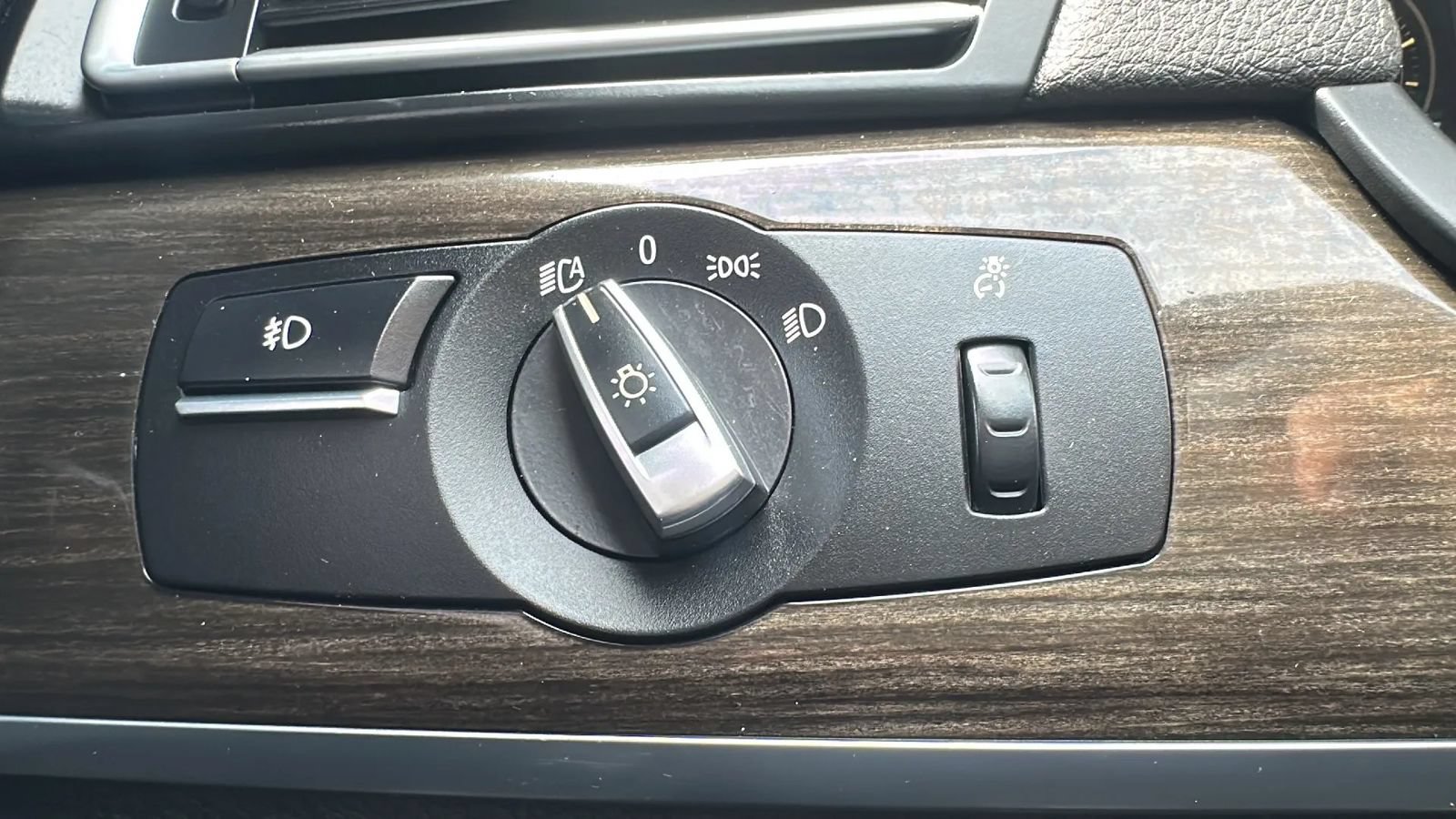 Used 2014 BMW 740i RWD image 18