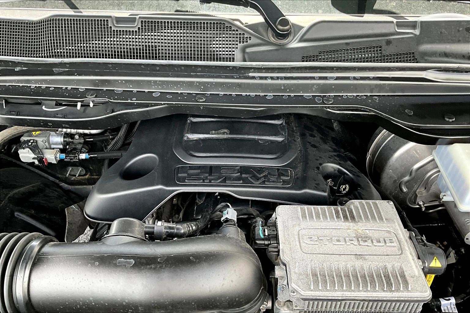 Used 2023 RAM 1500 Laramie AWD/4WD image 30