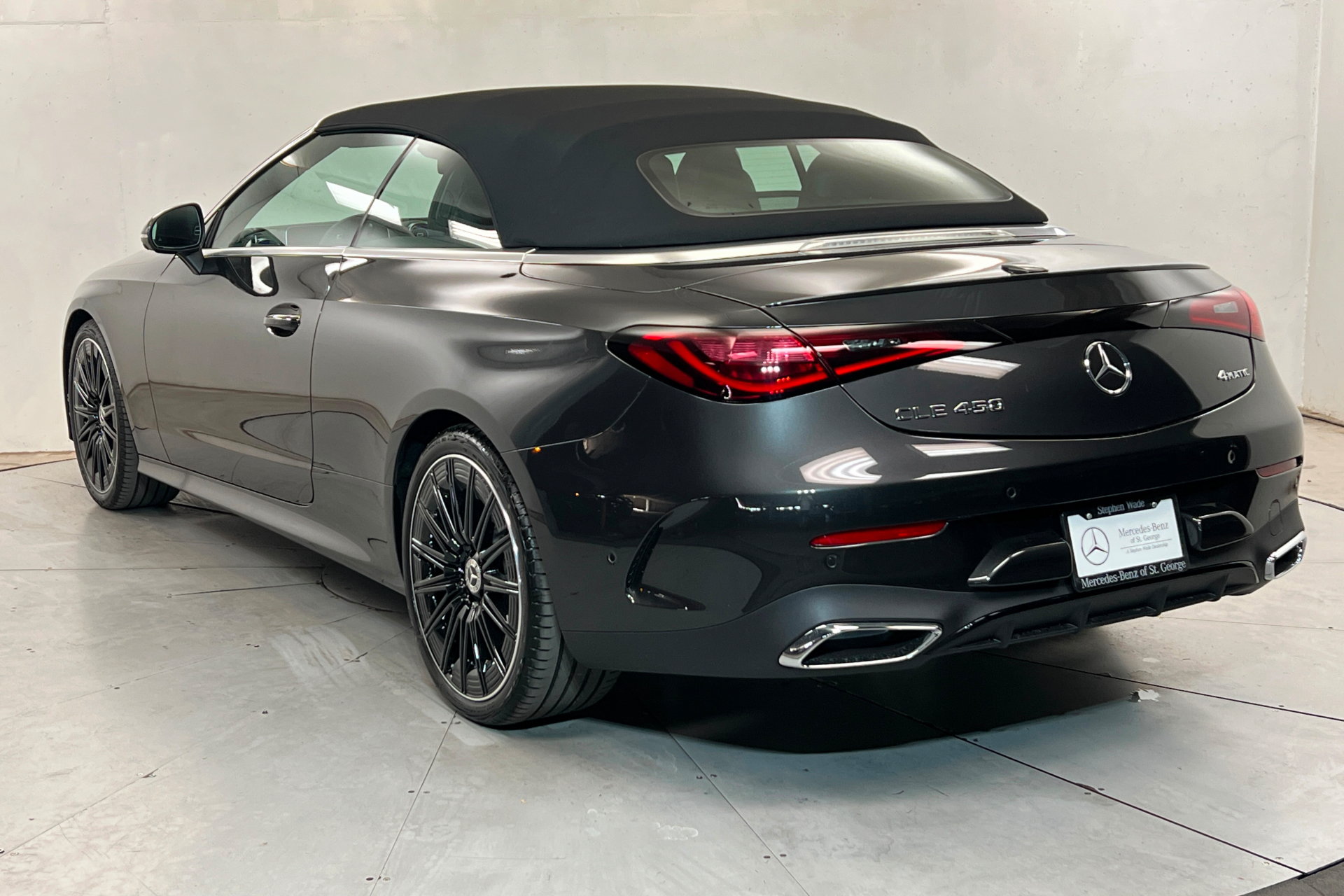New 2027 Mercedes-Benz CLE 450 4MATIC Cabriolet image 3