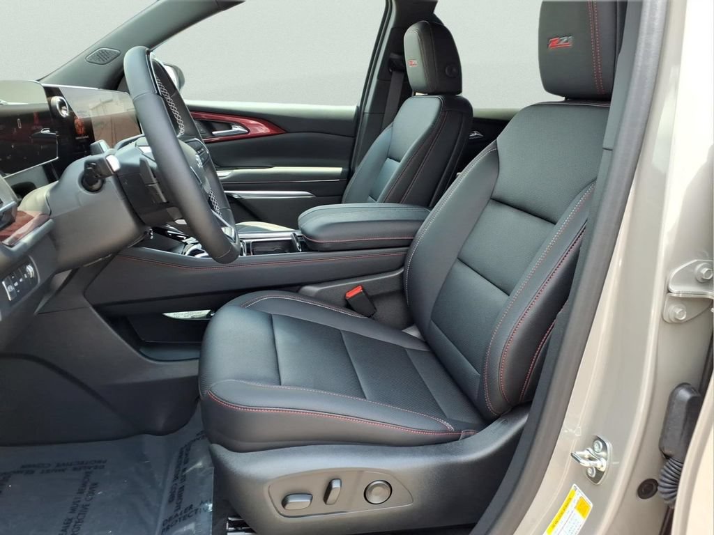 New 2026 Chevrolet Traverse Z71 w/ Enhanced Driving Package AWD/4WD image 16