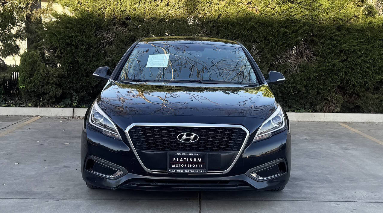 Used 2017 Hyundai Sonata Limited image 2