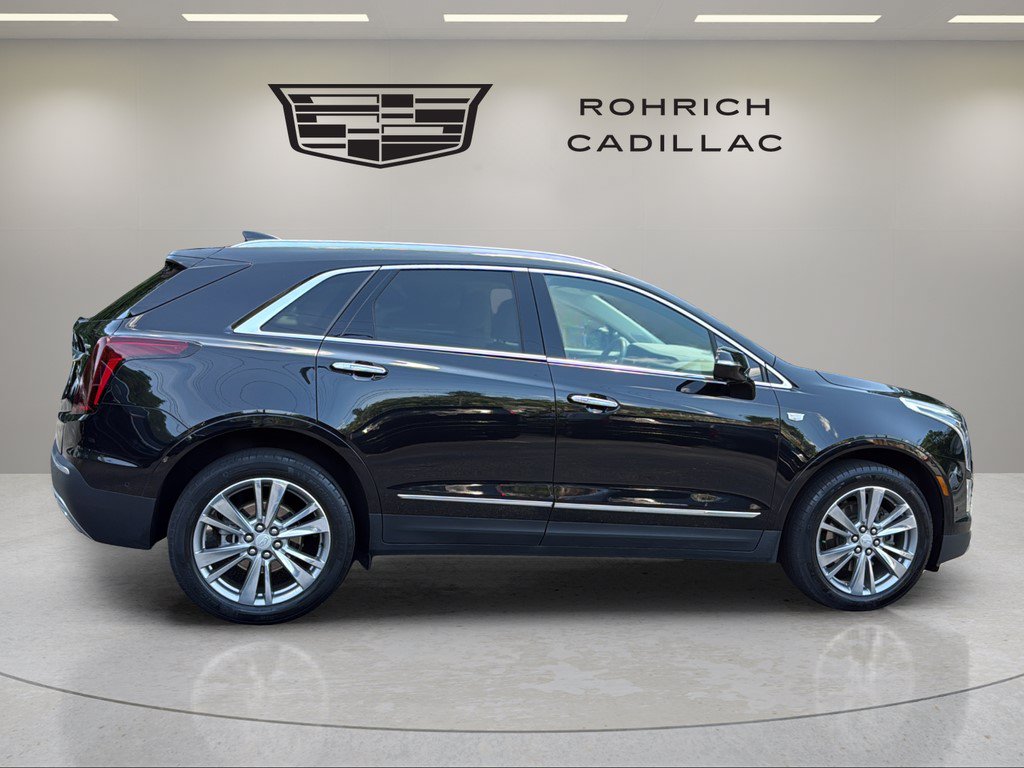 Certified 2024 Cadillac XT5 Premium Luxury w/ Technology Package AWD/4WD image 4